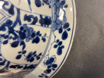 A pair of Chinese blue and white bowls, Kangxi